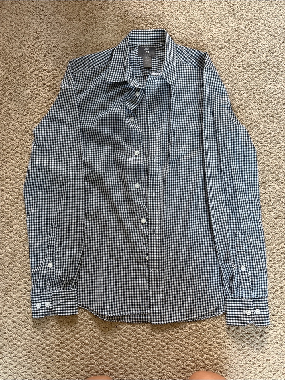H&M Men's Black and White Gingham Dress Shirt